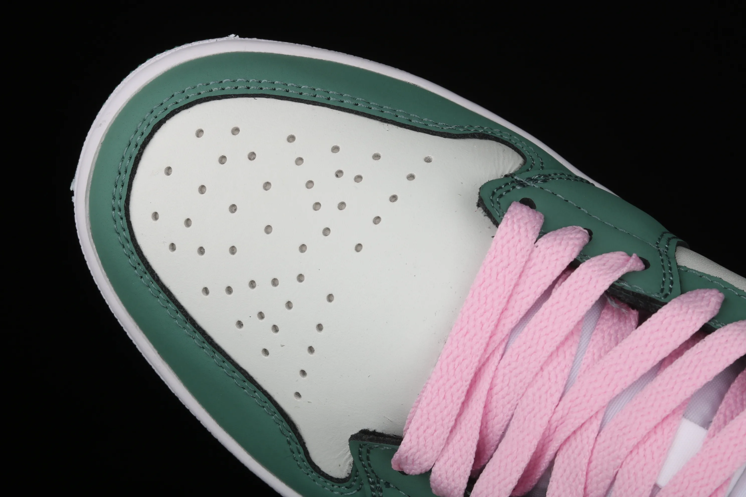 All categories Air Jordan Jordan series basketball shoes Air Jordan 1 Mid Air Jordan 1 Mid AJ1 Joe 1 grass green China basketball shoes CZ0774-300